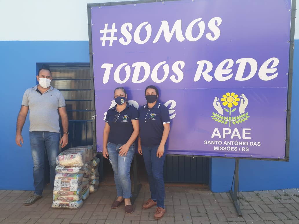 Prefeitura de Santo Antônio das Missões recebe doação de arroz da Polícia Federal de São Borja